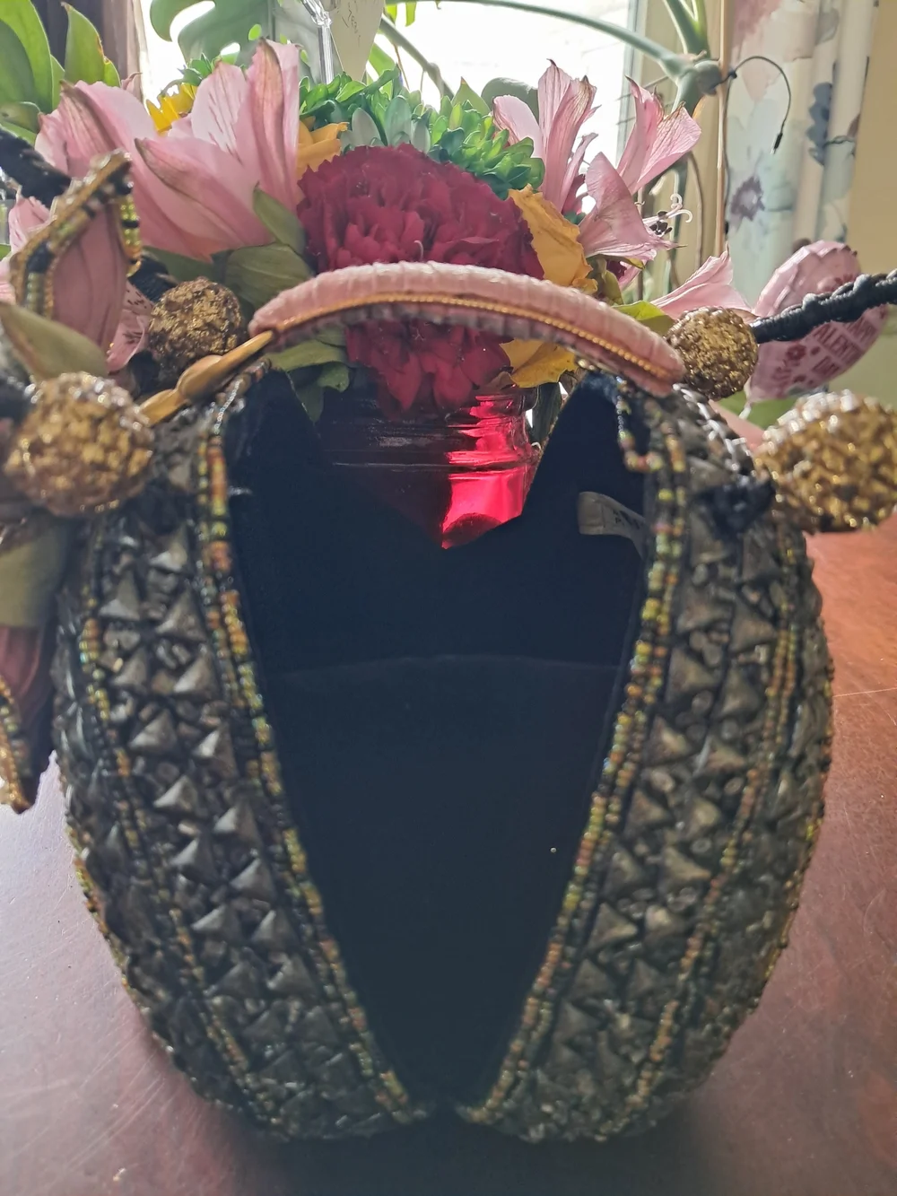 Mary Frances Pink and Gold Beaded Floral Wristlet - Picture 5 of 17